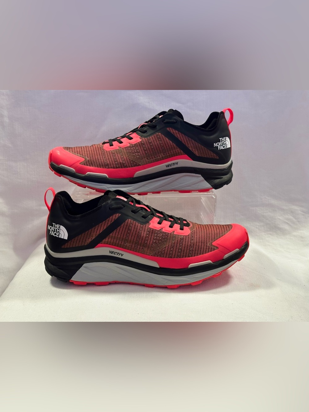 The North Face Vectiv Enduris II
Trail Running Shoes Mens 11 Pink
Black Cushion